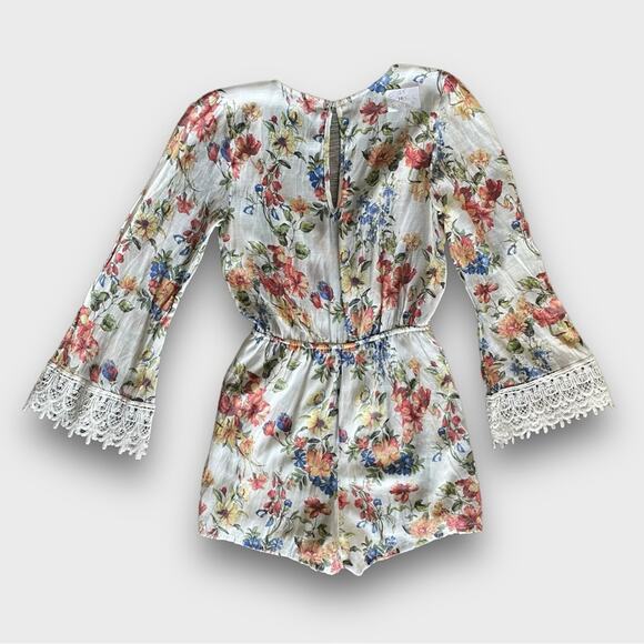 CHARLOTTE RUSSE BOHO CROCHET LONG SLEEVE FLORAL ROMPER MEDIUM - Picture 2 of 10